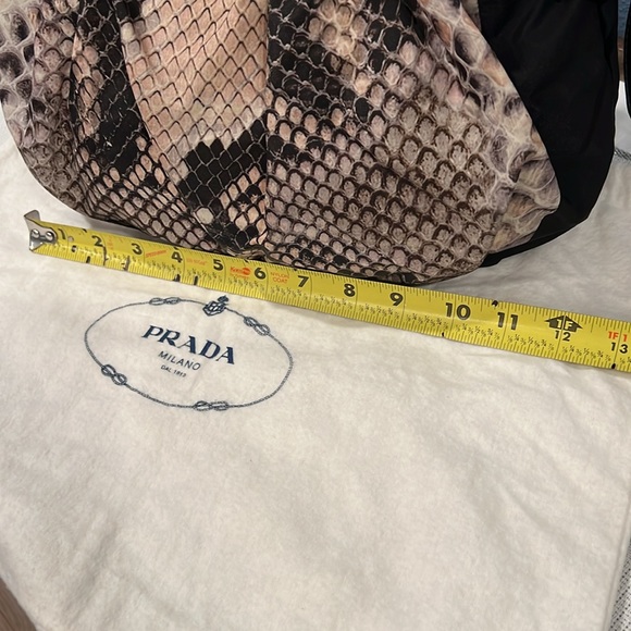 Authentic 2 way PRADA Bag Nylon - Picture 5 of 17
